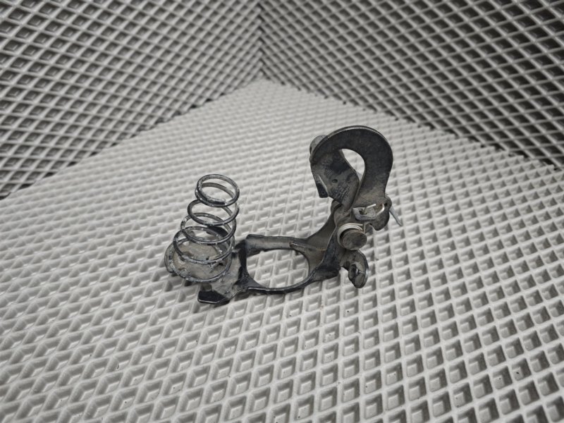 крюк капота, 1130 рублей, Санкт-Петербург