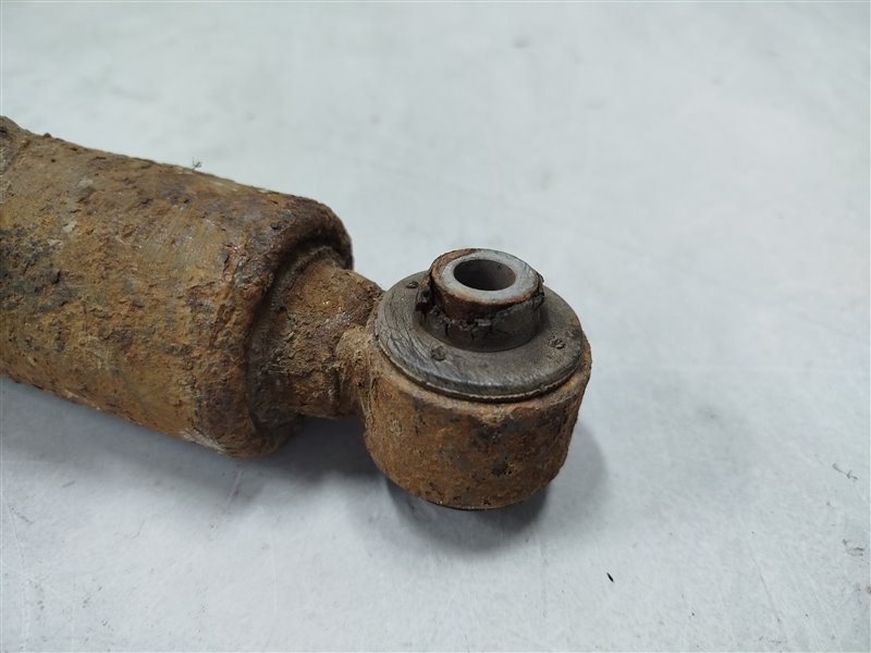 амортизатор, 7940 рублей, Санкт-Петербург