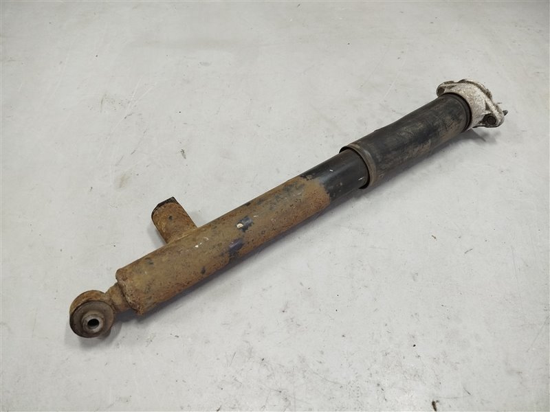 амортизатор, 8840 рублей, Санкт-Петербург