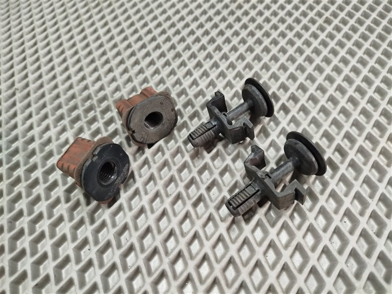 кронштейн радиатора, 1505 рублей, Санкт-Петербург