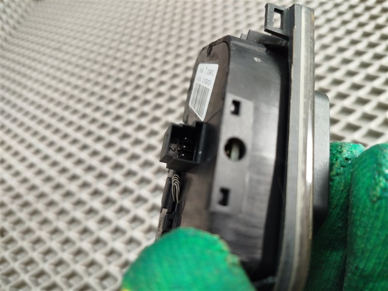 кнопки управления сиденьем, 2240 рублей, Санкт-Петербург