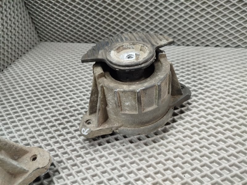 подушка двигателя, 3995 рублей, Санкт-Петербург