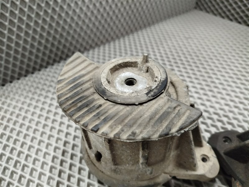 подушка двигателя, 3995 рублей, Санкт-Петербург