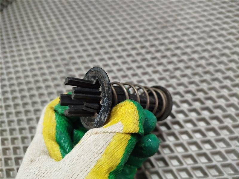 пружина капота, 1100 рублей, Санкт-Петербург