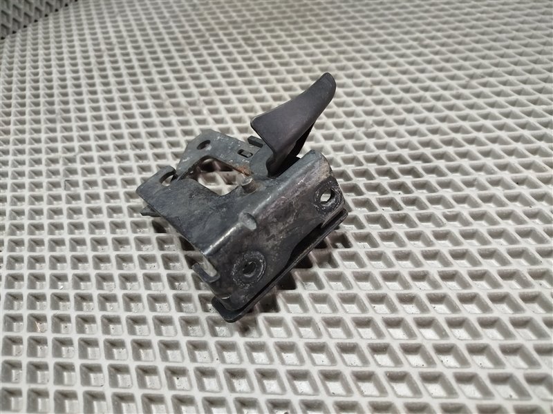 крюк капота, 1480 рублей, Санкт-Петербург