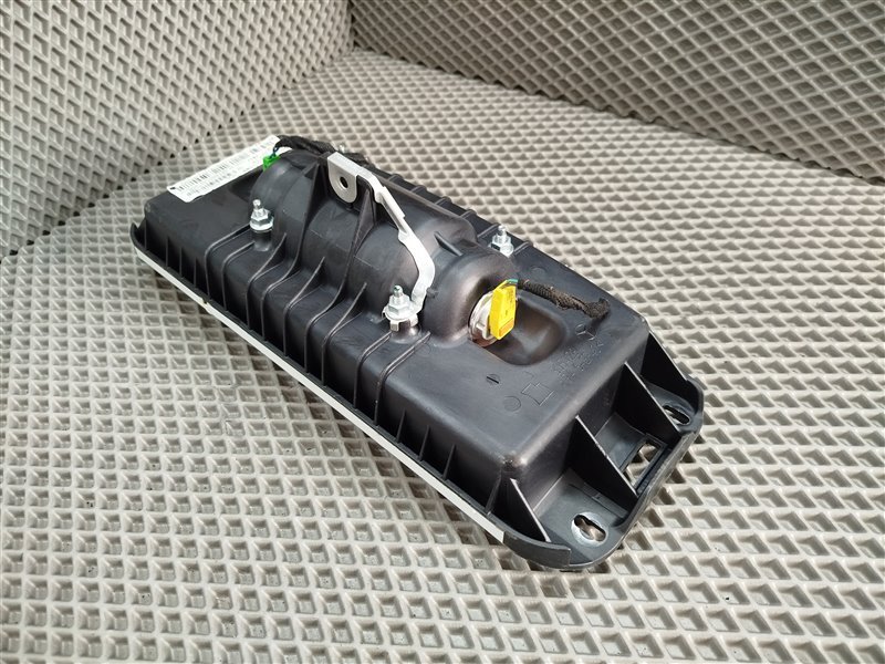 подушка в торпедо, 2900 рублей, Санкт-Петербург