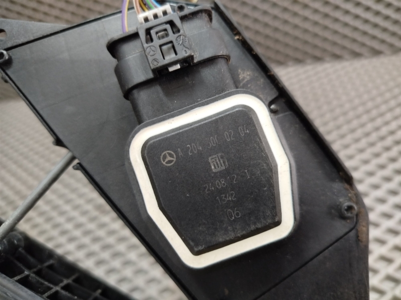 педаль газа, 1800 рублей, Санкт-Петербург