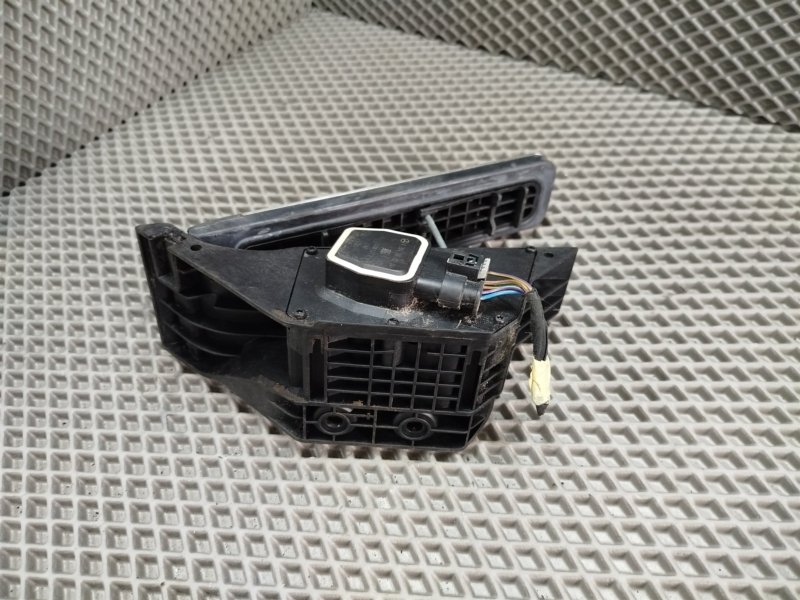 педаль газа, 1800 рублей, Санкт-Петербург