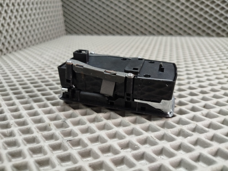 блок кнопок стеклоподъемника, 2045 рублей, Санкт-Петербург