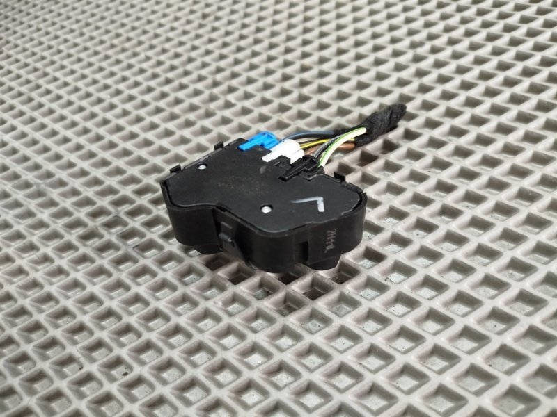 кнопки управления сиденьем, 1800 рублей, Санкт-Петербург