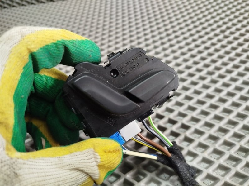 кнопки управления сиденьем, 1800 рублей, Санкт-Петербург