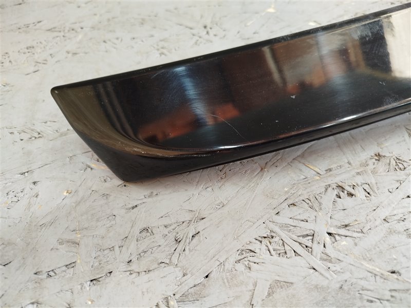 спойлер, 6725 рублей, Санкт-Петербург