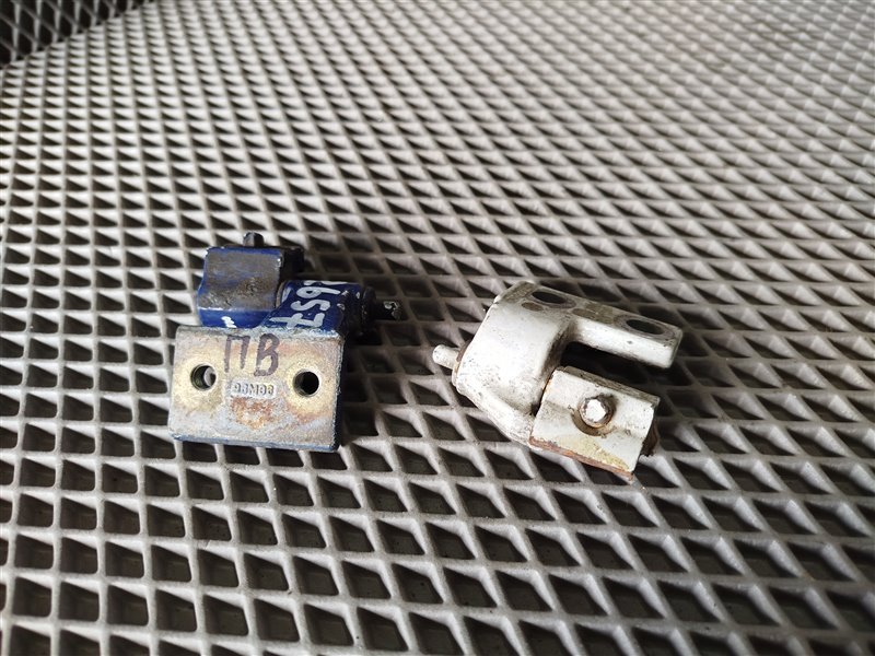 Петли двери, 1570 рублей, Санкт-Петербург