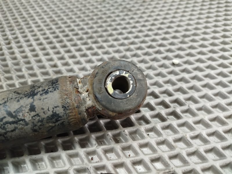 амортизатор, 2720 рублей, Санкт-Петербург