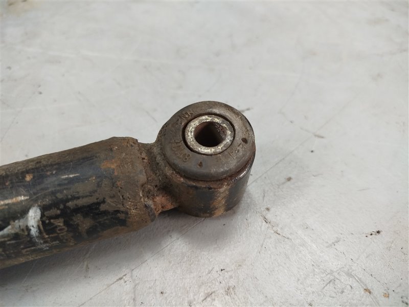 амортизатор, 1625 рублей, Санкт-Петербург