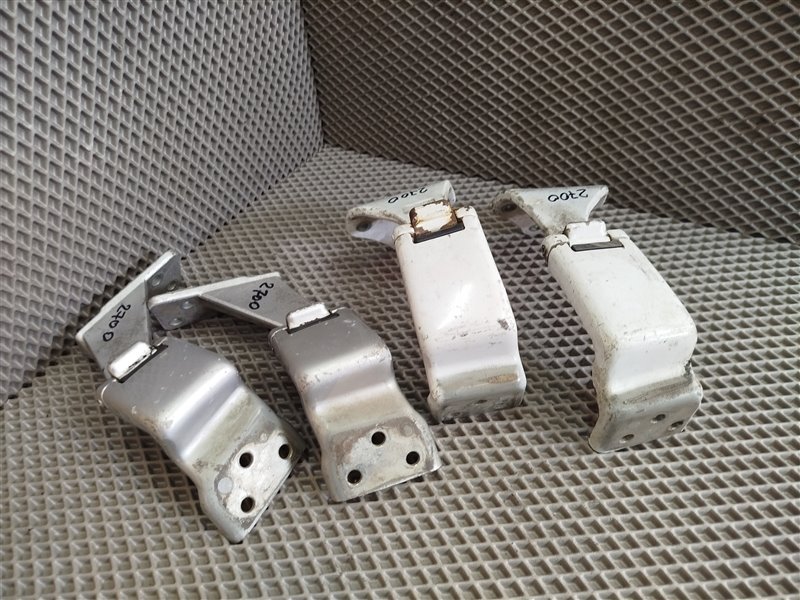 петля багажника, 4810 рублей, Санкт-Петербург