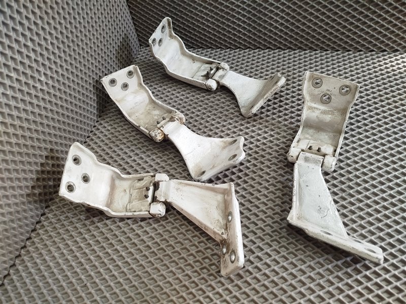 петля багажника, 4810 рублей, Санкт-Петербург