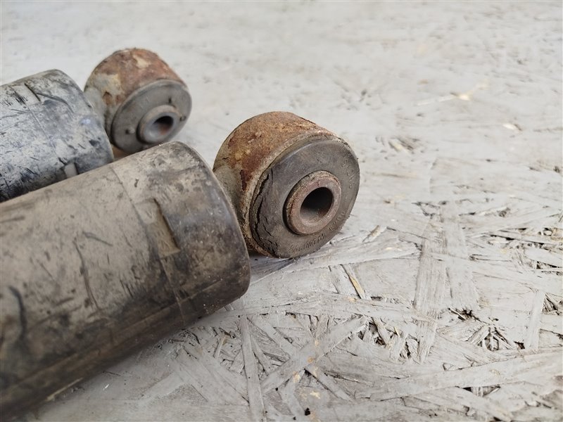 амортизатор, 2720 рублей, Санкт-Петербург