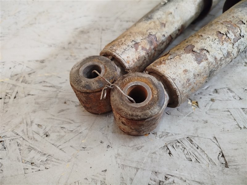 амортизатор, 2720 рублей, Санкт-Петербург