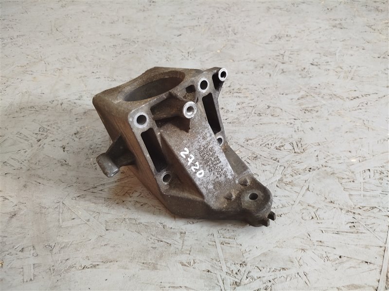 кронштейн двигателя, 3580 рублей, Санкт-Петербург