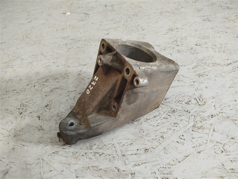 кронштейн двигателя, 3580 рублей, Санкт-Петербург