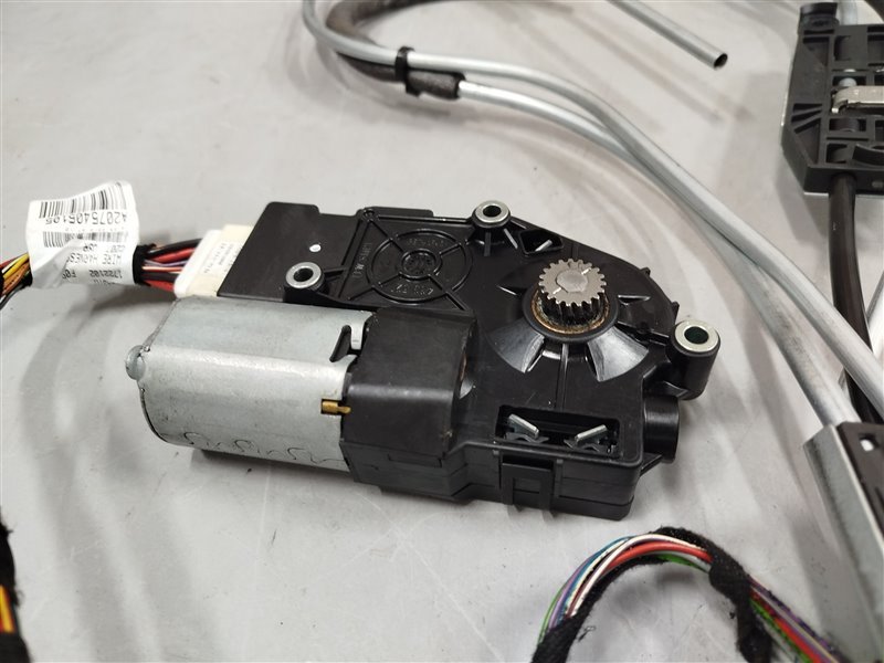 механизм панорамной крыши, 8440 рублей, Санкт-Петербург