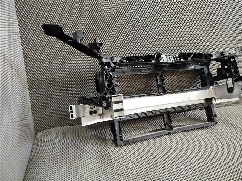 Панель передняя, 70725 рублей, Санкт-Петербург