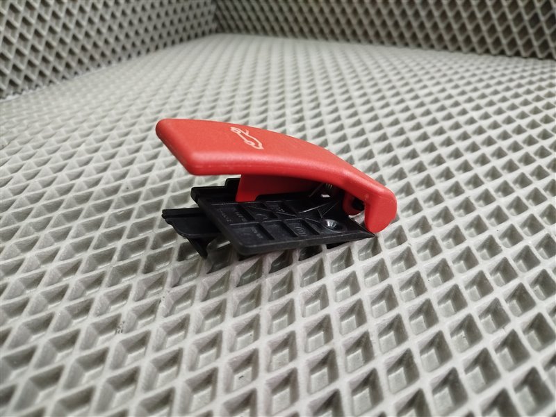 ручка открывания капота, 1390 рублей, Санкт-Петербург