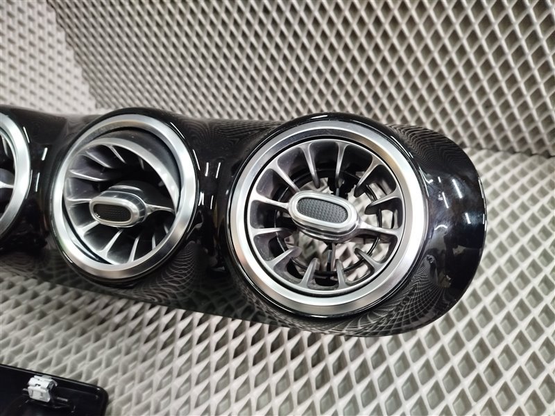 Накладка на торпедо, 13305 рублей, Санкт-Петербург