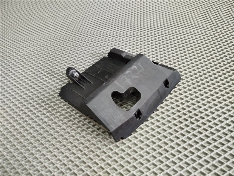 Крышка аккумулятора, 1855 рублей, Санкт-Петербург