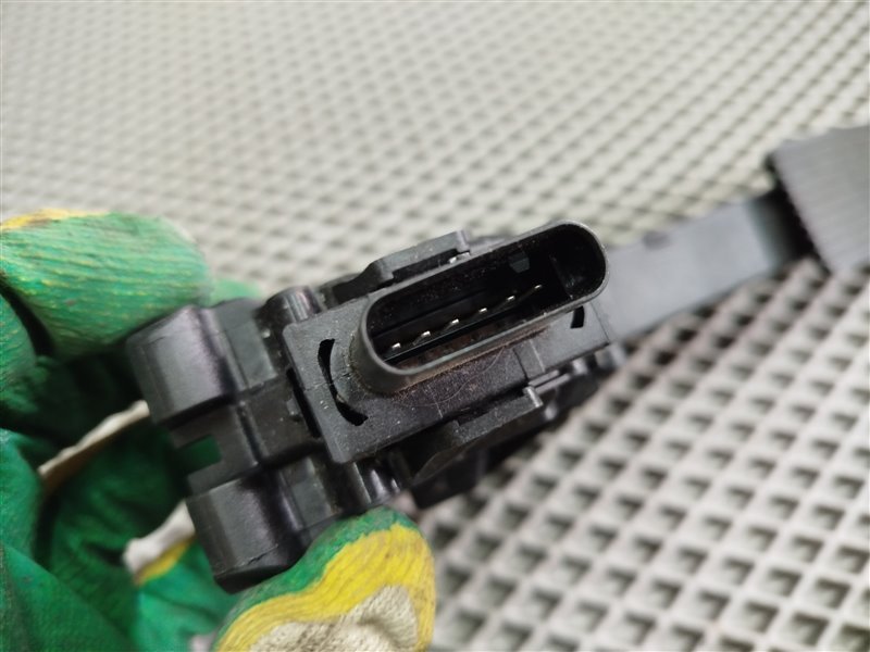 педаль газа, 6010 рублей, Санкт-Петербург