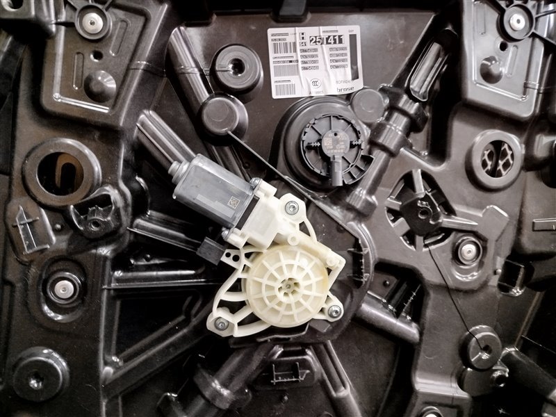 стеклоподъемник, 10705 рублей, Санкт-Петербург