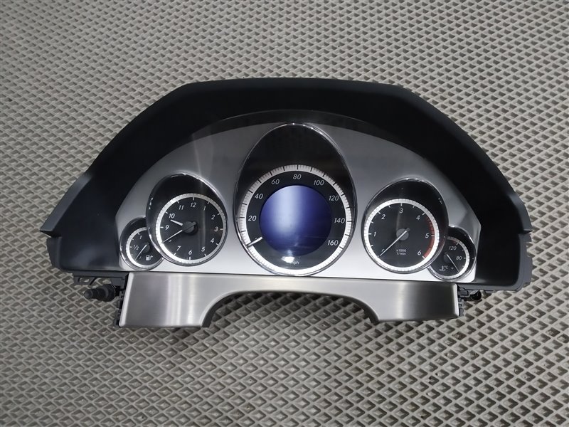 панель приборов, 10000 рублей, Санкт-Петербург