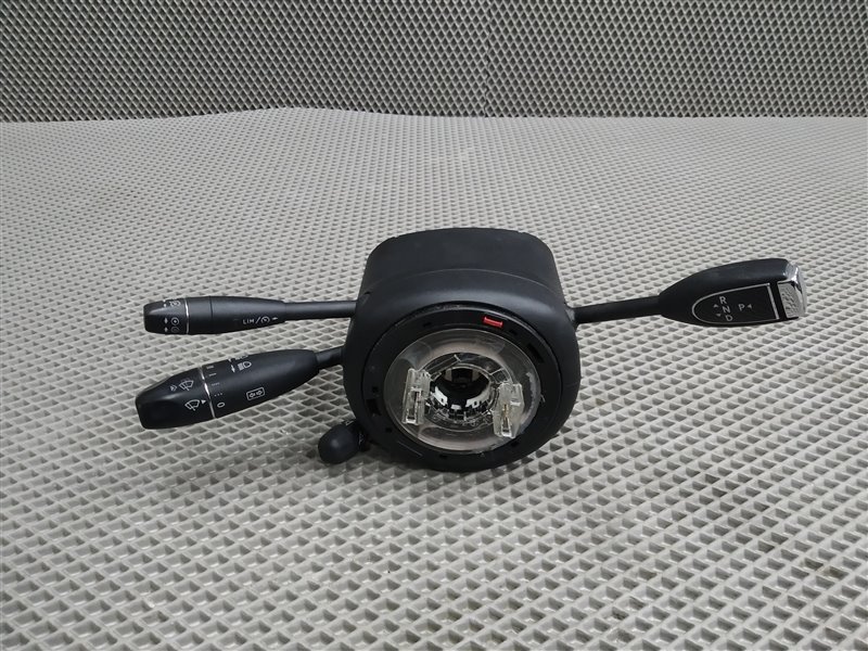 подрулевой переключатель, 6365 рублей, Санкт-Петербург