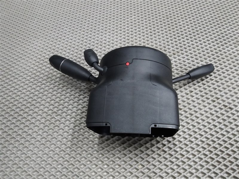 подрулевой переключатель, 6365 рублей, Санкт-Петербург