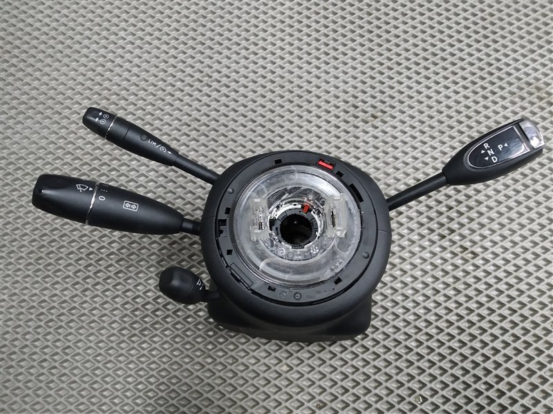 подрулевой переключатель, 6365 рублей, Санкт-Петербург