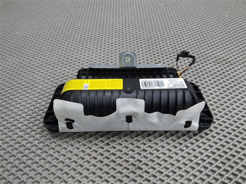 подушка в торпедо, 2855 рублей, Санкт-Петербург