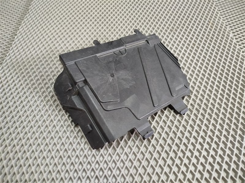 Крышка аккумулятора, 1425 рублей, Санкт-Петербург