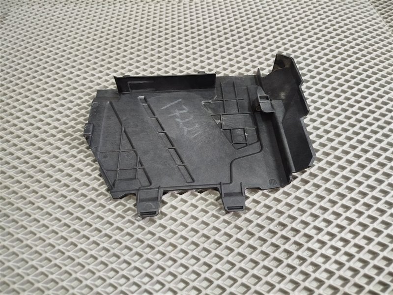 Крышка аккумулятора, 1425 рублей, Санкт-Петербург