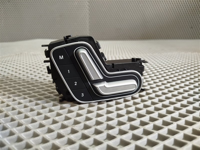 блок управления сиденьем, 6820 рублей, Санкт-Петербург