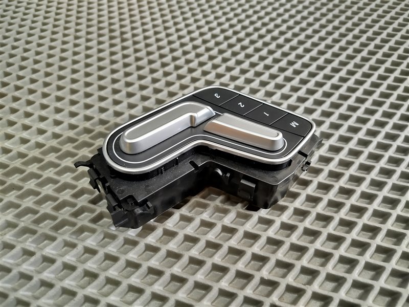 блок управления сиденьем, 6820 рублей, Санкт-Петербург