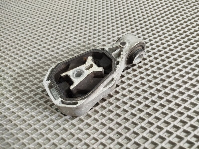 подушка двигателя, 5915 рублей, Санкт-Петербург