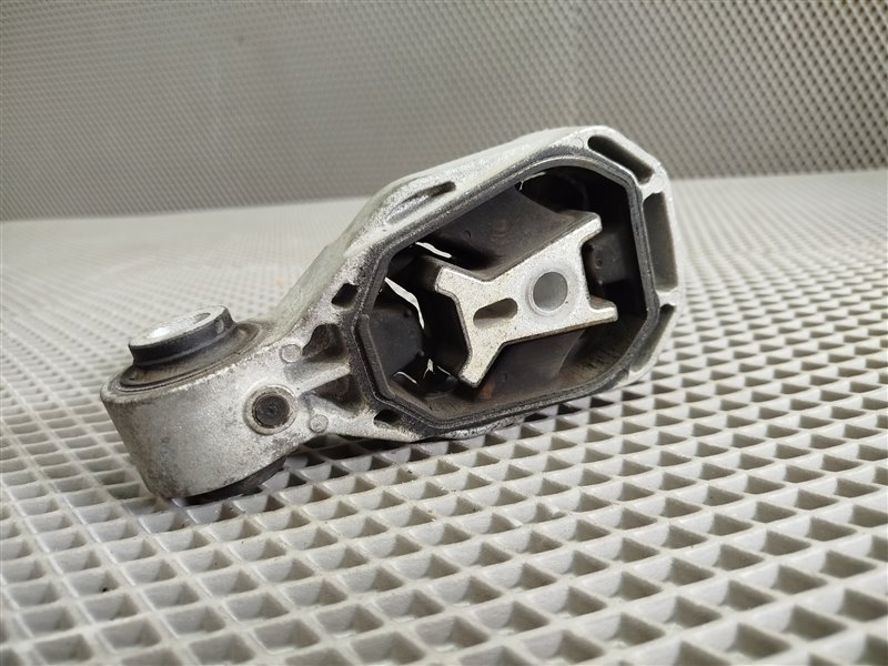 подушка двигателя, 5915 рублей, Санкт-Петербург