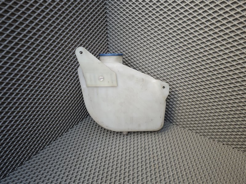 бачок омывателя, 1815 рублей, Санкт-Петербург