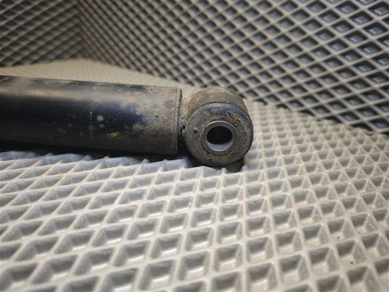 амортизатор, 7155 рублей, Санкт-Петербург