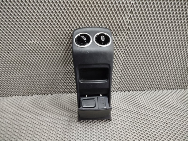 панель подлокотника, 12215 рублей, Санкт-Петербург