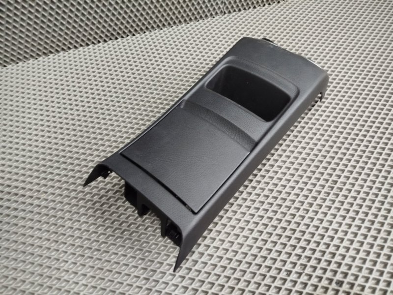 панель подлокотника, 12215 рублей, Санкт-Петербург