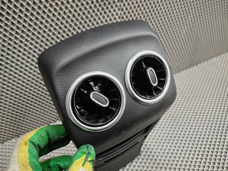 панель подлокотника, 12215 рублей, Санкт-Петербург