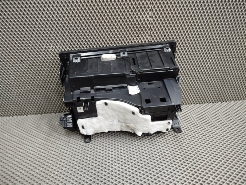 бардачок, 11800 рублей, Санкт-Петербург