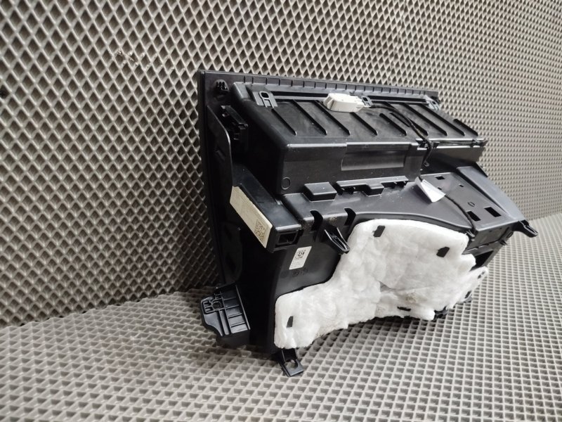 бардачок, 11800 рублей, Санкт-Петербург